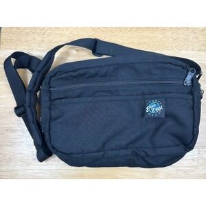VTG Eagle Creek Travel Gear Black Hip Bag Fanny Pack Crossbody Cordura Travel